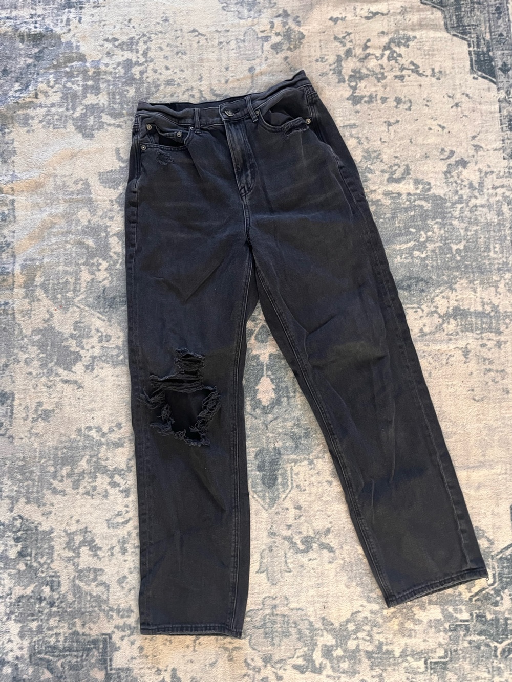 American Eagle Outfitters Black Boyfriend Jeans with Knee Distress